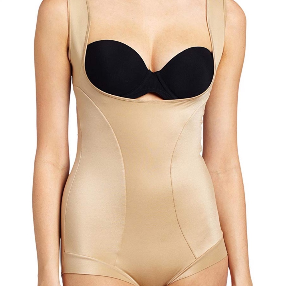 Gently used plus size shape wear